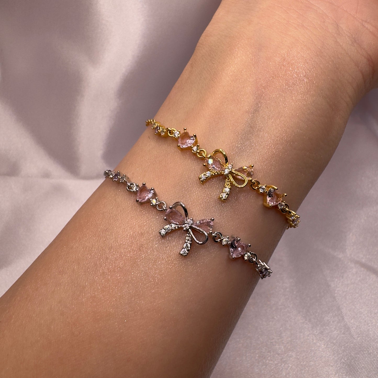 Friendship Bow Bracelet (83% OFF TODAY)